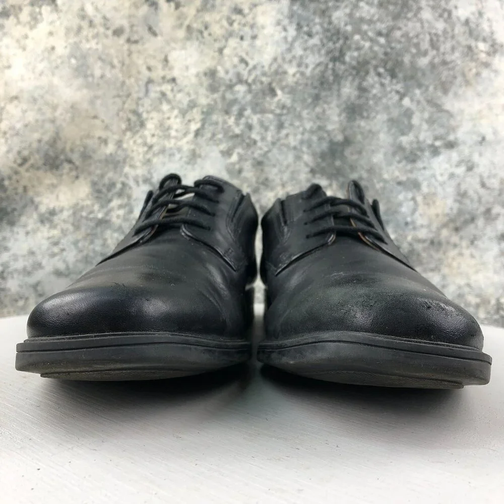 Clarks Men's Size 8.5M Collection Tilden Plain Black Ultimate Comfort Oxfords